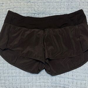 Women's Black Lulu 2.5 inch High Waisted Shorts